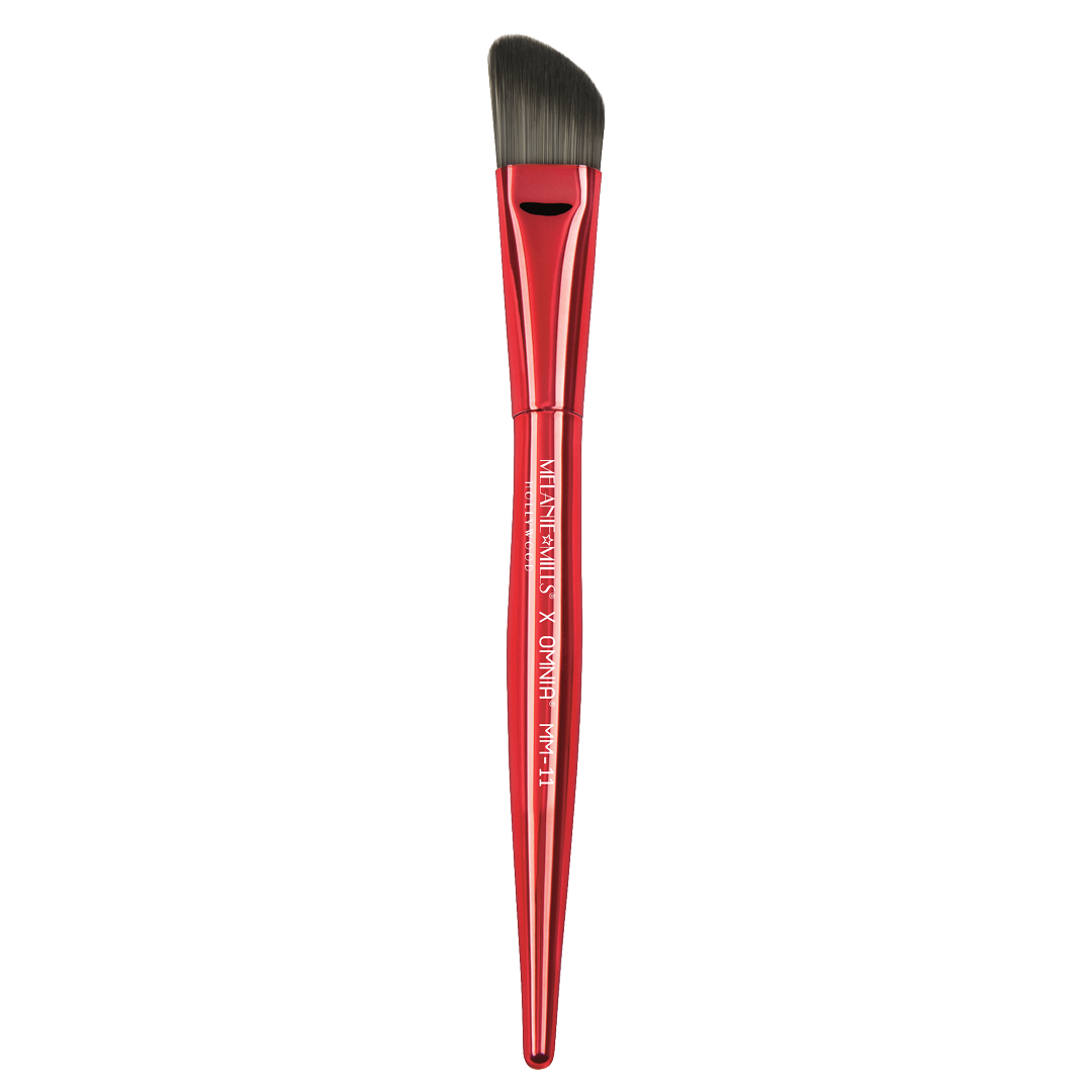 Angled Under-Eye Concealer Brush - MM11 X OMNIA®