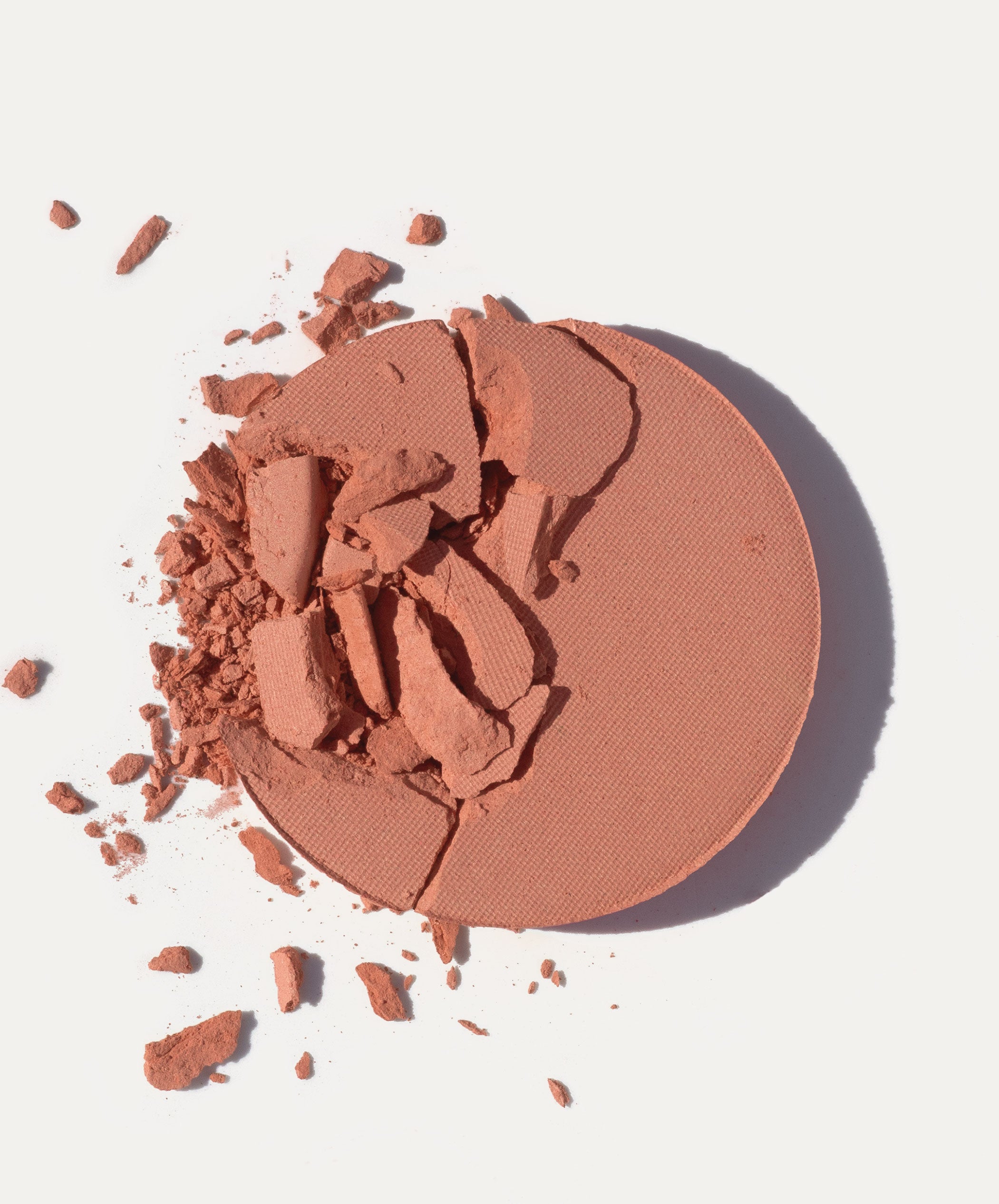 Multi-Use Pressed Shadow + Blush Colour