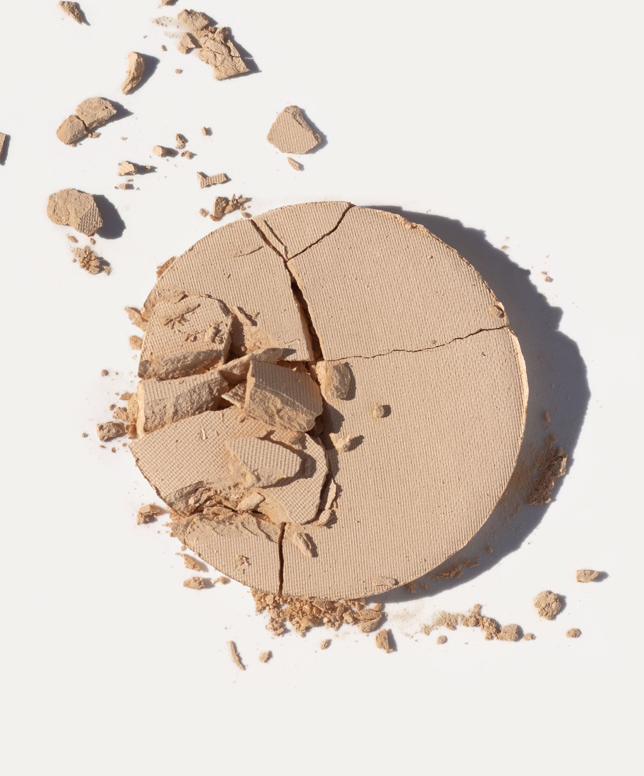 Multi-Use Pressed Shadow + Blush Colour